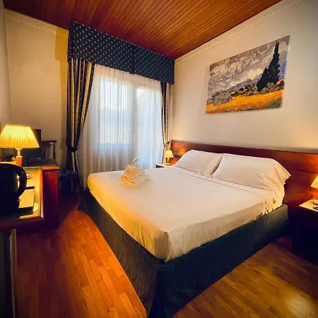 Hotell Hermitage 3*