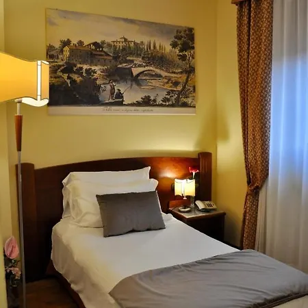 Hotel Hermitage 3*