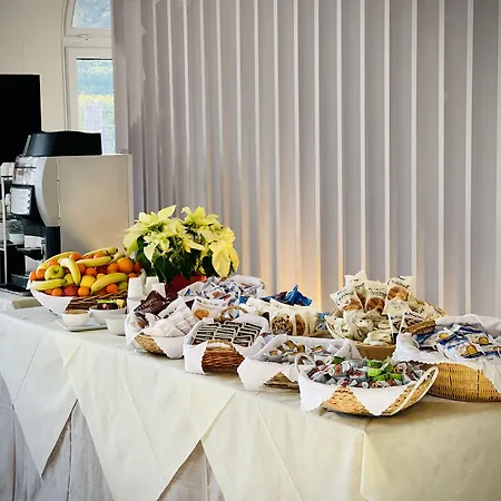 Отель Hermitage