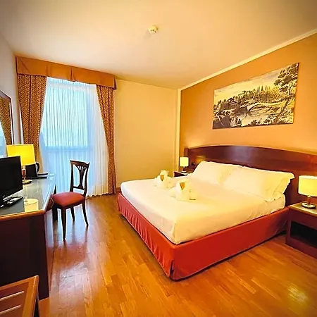 Hermitage Hotel 3*