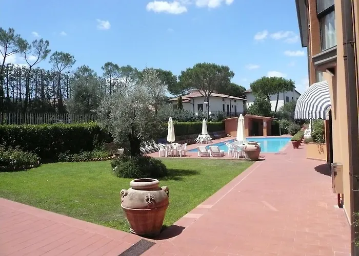 Hermitage 3* פוג'ו א קאיינו