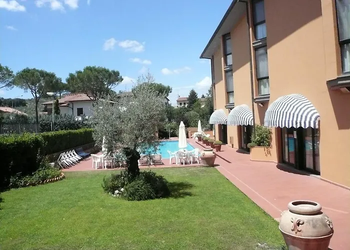 מלון Hermitage פוג'ו א קאיינו